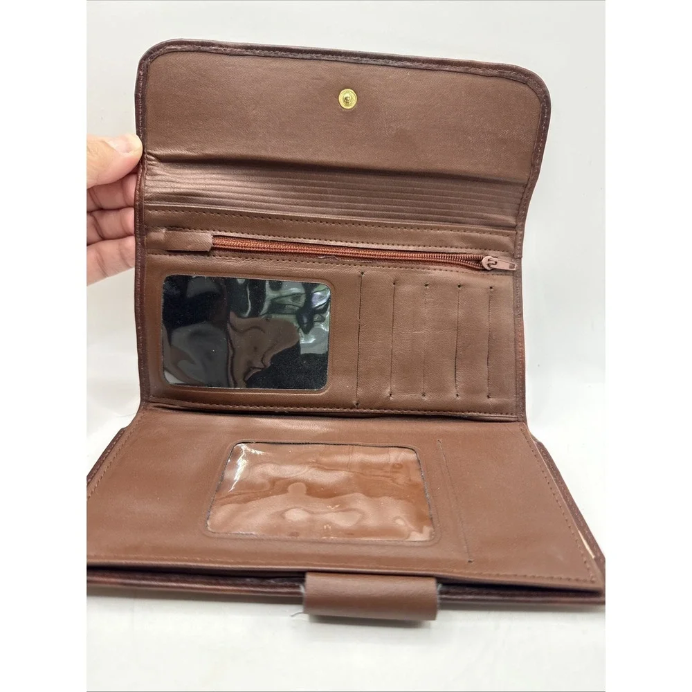 Buxton‎ Vintage Top Grain Cowhide Credit Card Wallet With Embossed Emblem